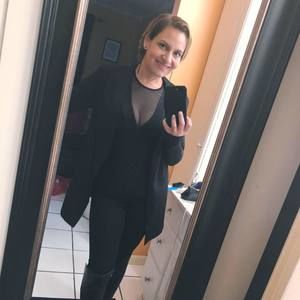 Meet your Posher, Stefanie
